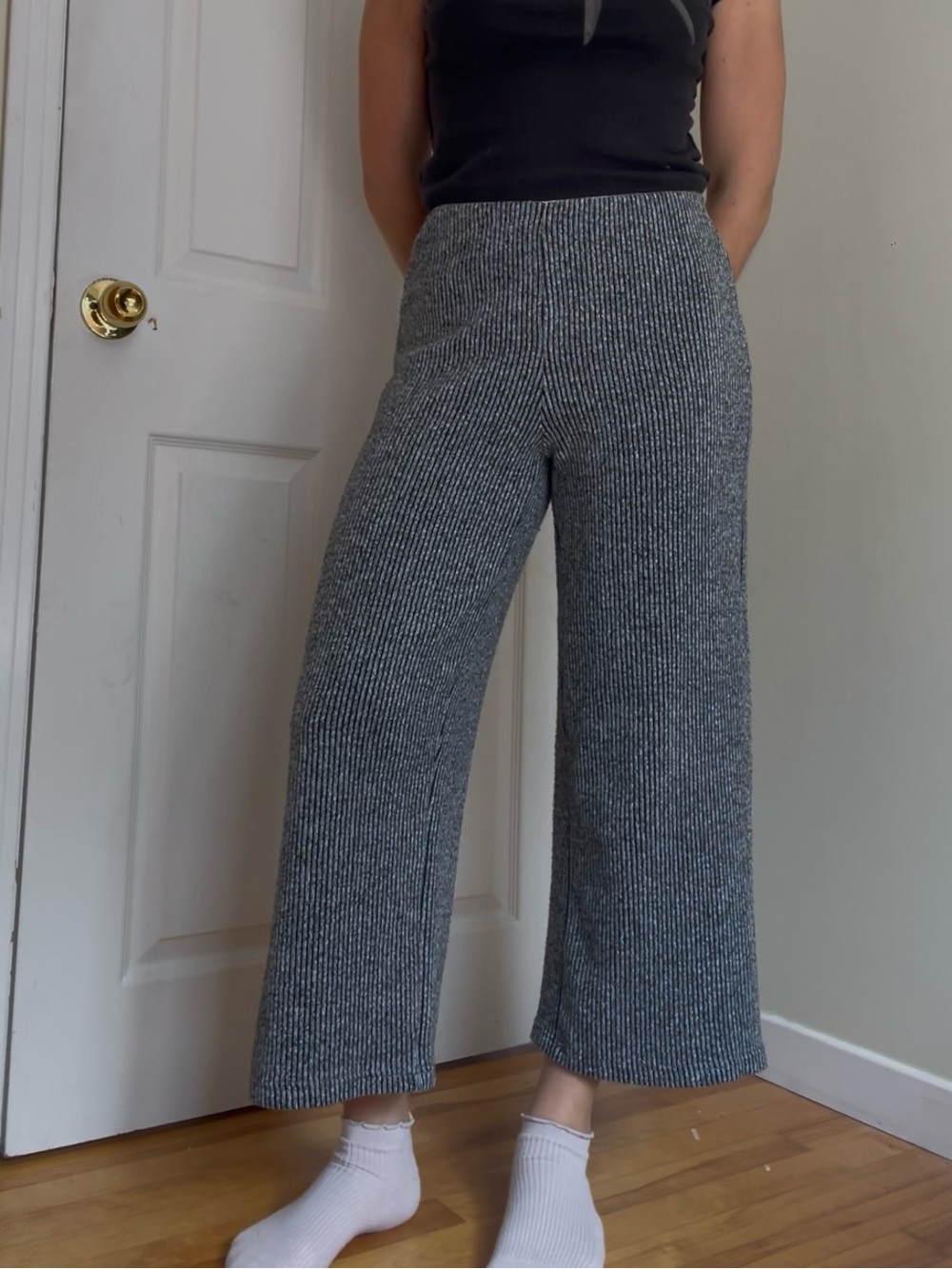 Urban Outfitters Ribbed Wide-Leg Pants in Charcoal